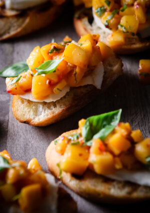 PEACH BRUSCHETTA