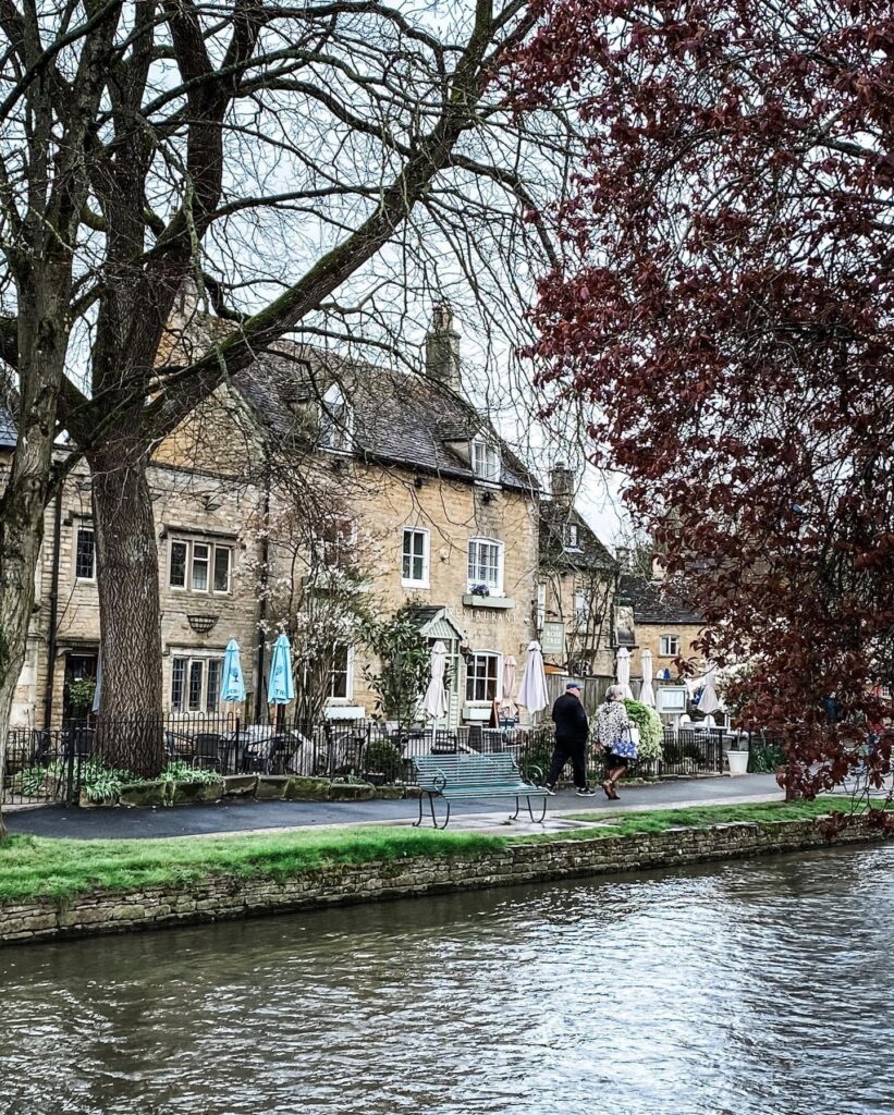 BOURTON-ON-THE-WATER