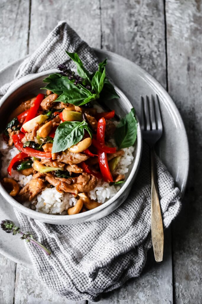 THAI BASIL CASHEW CHICKEN STIR-FRY