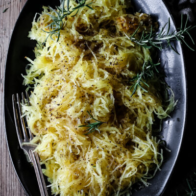 ROSEMARY BROWNED BUTTER SPAGHETTI SQUASH