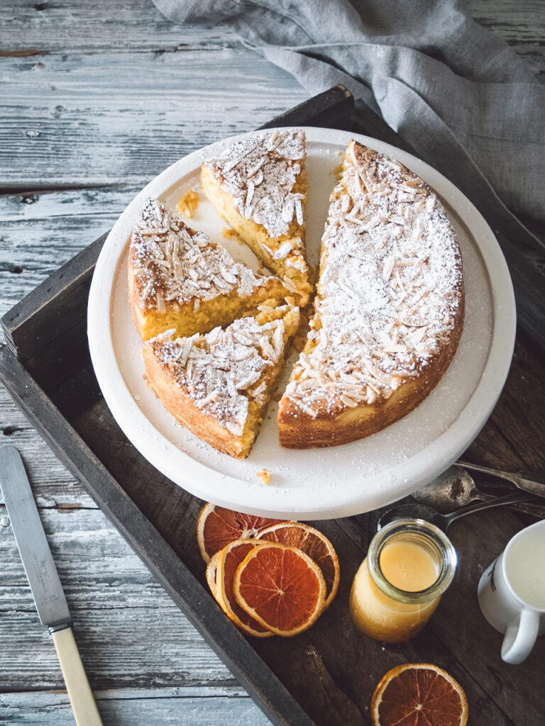 FLOURLESS ORANGE, RICOTTA & ALMOND CAKE