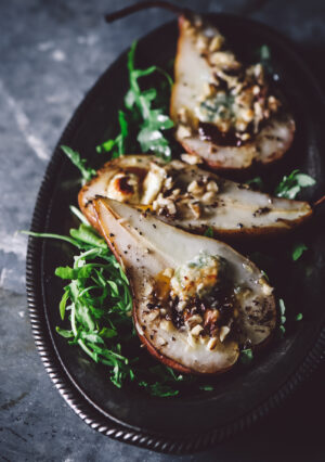 BLUE CHEESE HONEY BAKED PEARS