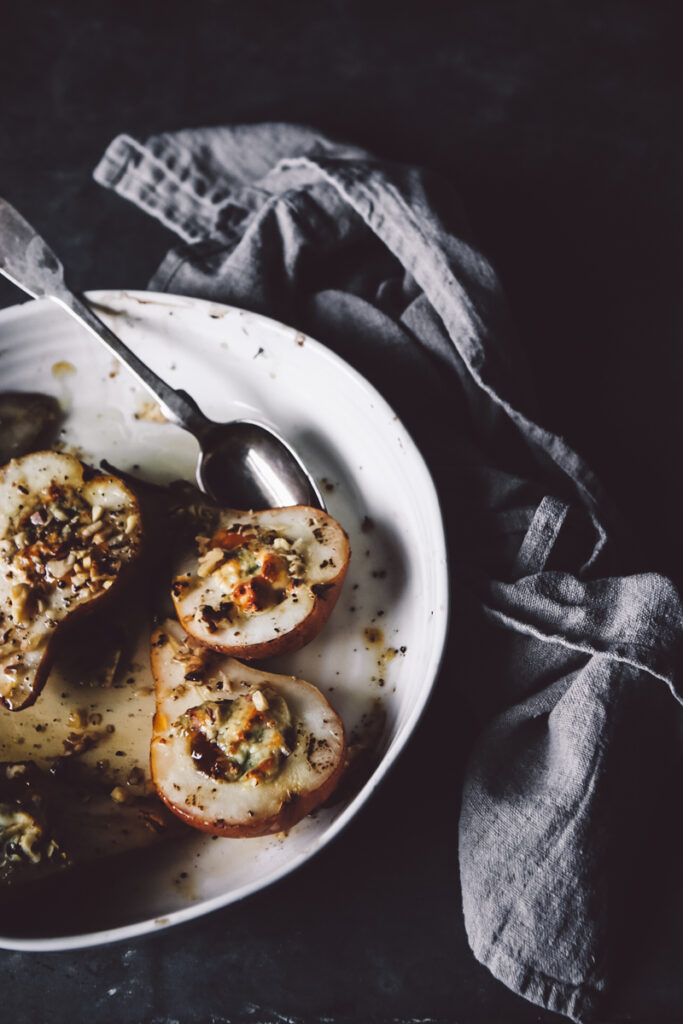 BLUE CHEESE HONEY BAKED PEARS