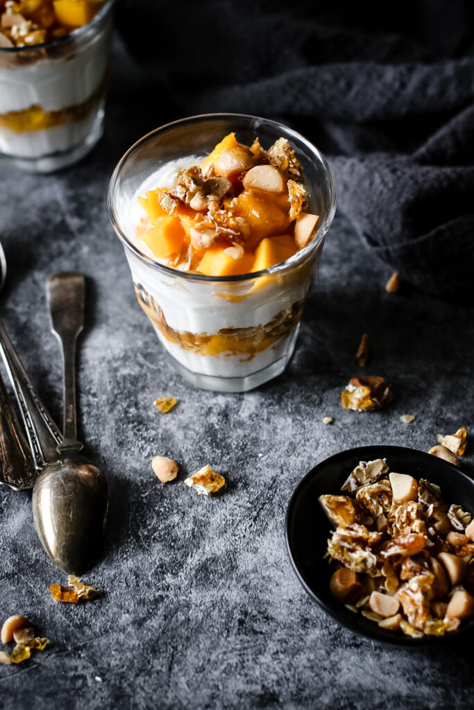 MANGO, COCONUT BREAKFAST PARFAITS