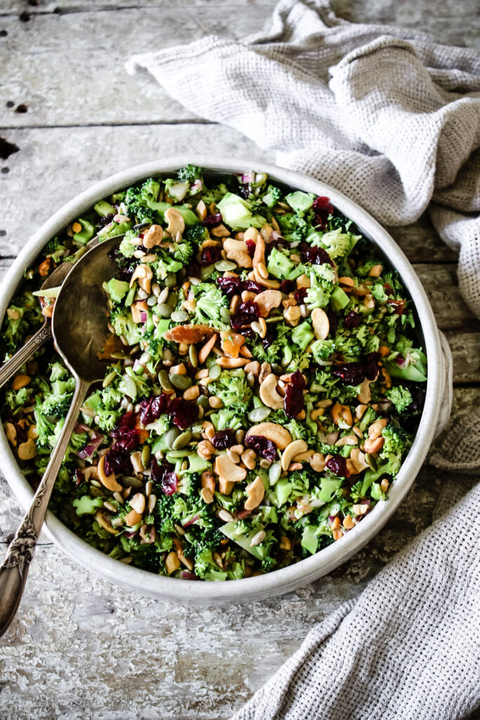 BROCCOLI, BACON & CRANBERRY SALAD