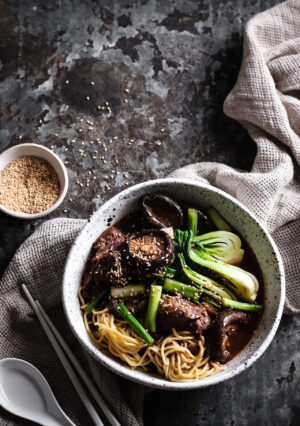 SLOW COOKER MISO BEEF & NOODLES