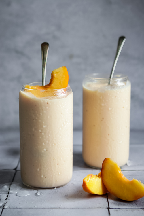 peach lassi