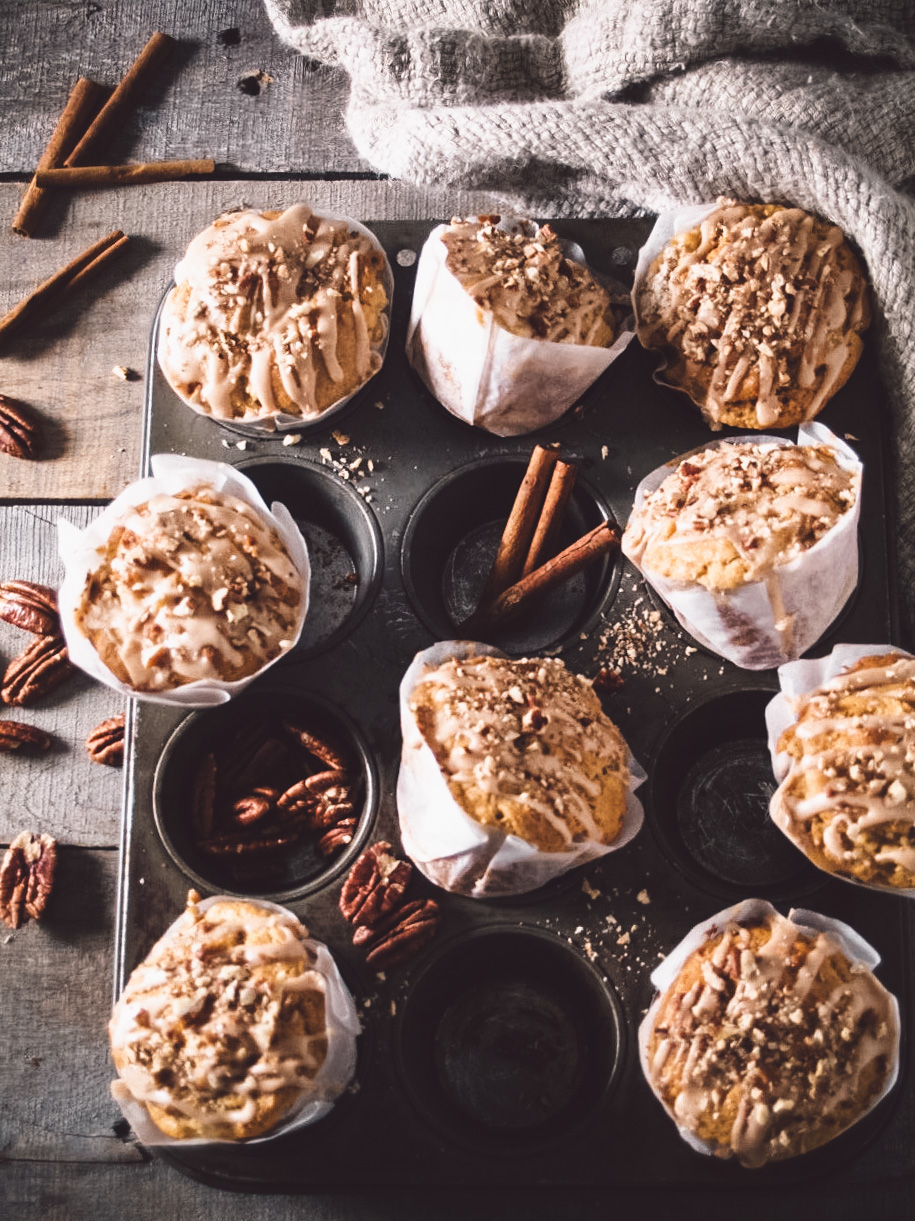 pear, pecan & sour cream muffins with cinnamon glaze