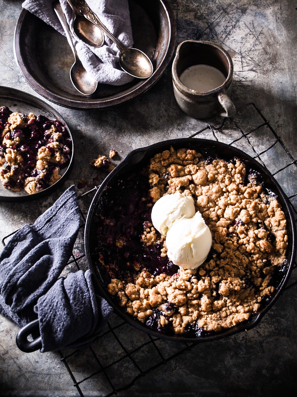 blueberry brown sugar crumble